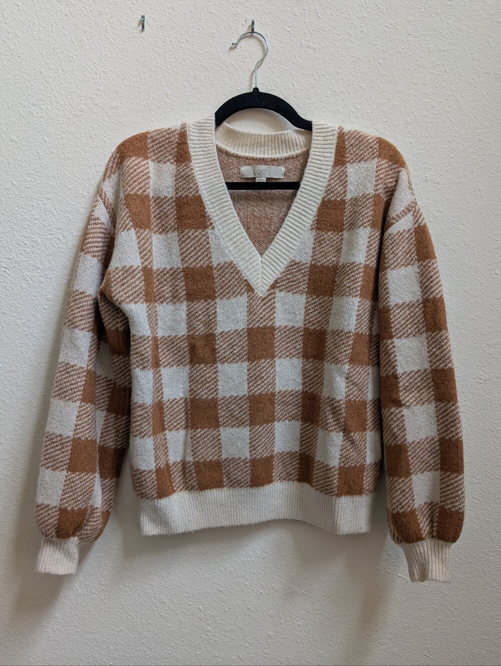 LOFT V-neck Checkered Plaid Sweater